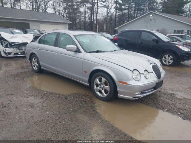  Salvage Jaguar S-Type