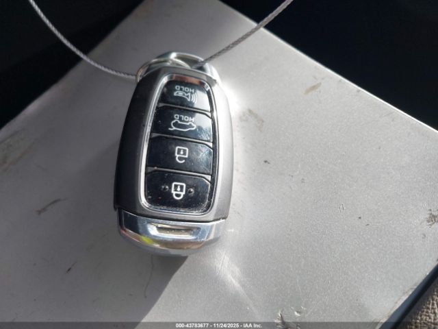 Hyundai SANTA FE Ultimate Image 16