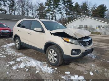  Salvage Kia Sorento