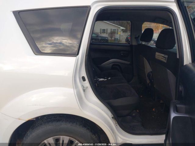 Mitsubishi Outlander Es Image 7