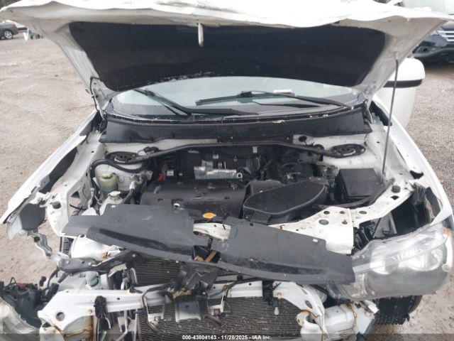 Mitsubishi Outlander Es Image 9