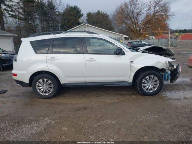 Mitsubishi Outlander Es Image 18