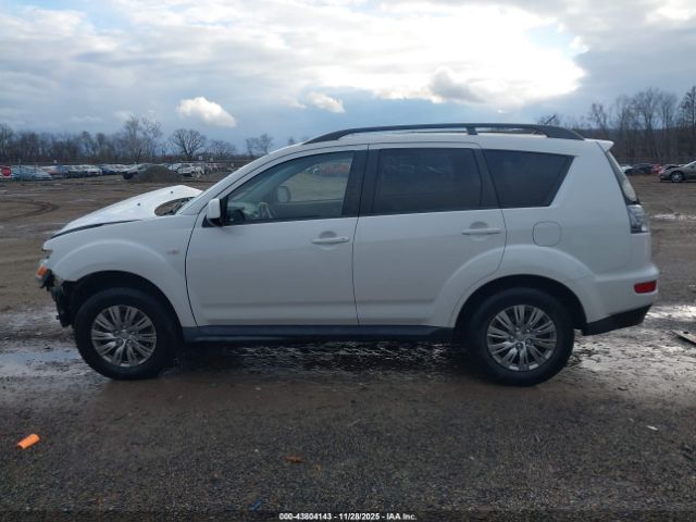 Mitsubishi Outlander Es Image 16