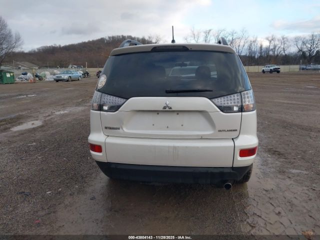 Mitsubishi Outlander Es Image 15