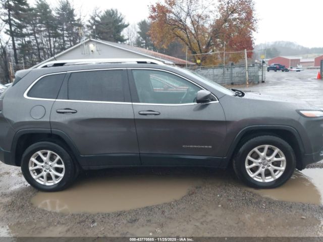 Jeep Cherokee Latitude Image 10