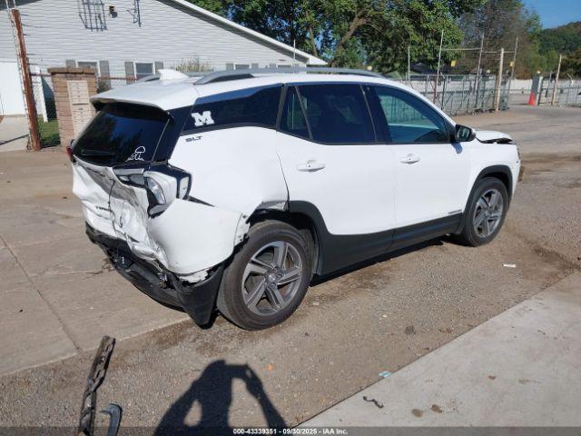 GMC Terrain Fwd Slt Image 4