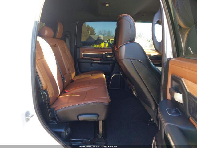 Ram 3500 Limited Longhorn  4x4 6'4 Box Image 19