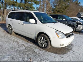  Salvage Kia Sedona