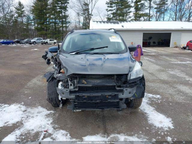 Ford Escape S Image 18