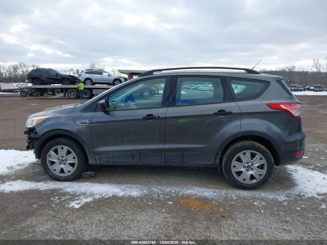 Ford Escape S Image 9