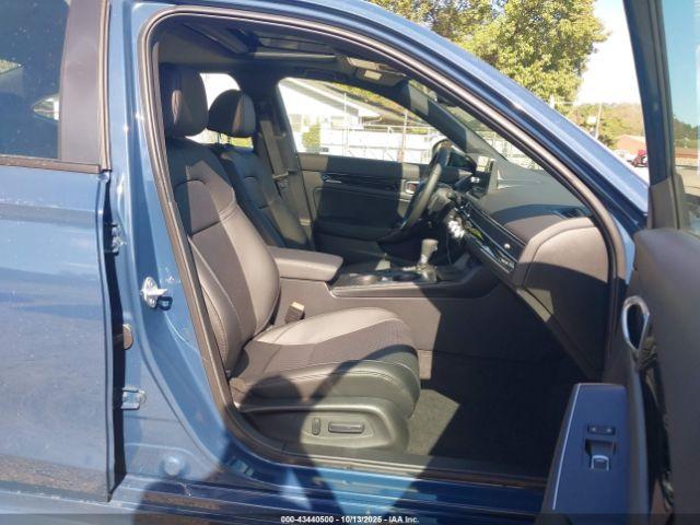 Honda Civic Image 16