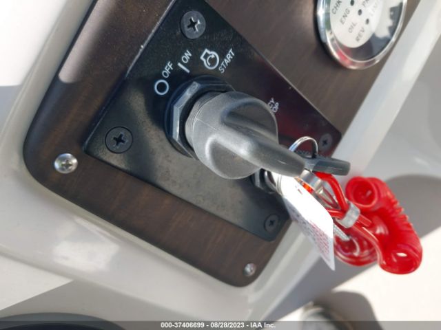 Manitou Aurora Angler Image 12