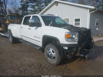  Salvage General Motors Sierra 3500HD