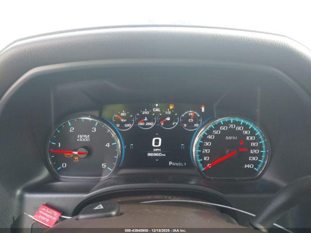 General Motors Sierra 3500HD Denali Image 10