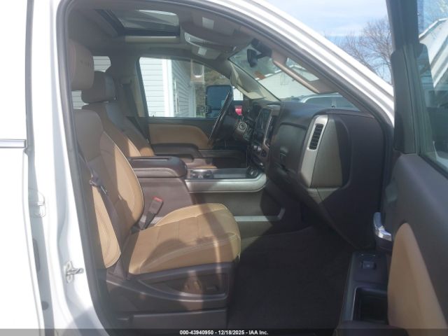 General Motors Sierra 3500HD Denali Image 6