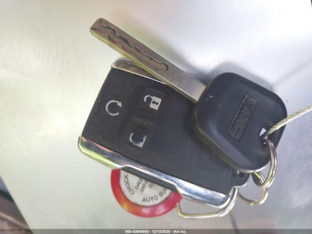 General Motors Sierra 3500HD Denali Image 14