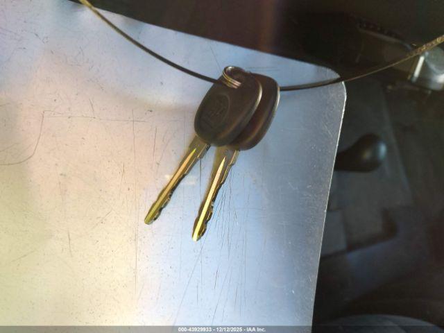 GMC Sierra 1500 Work Truck Image 13