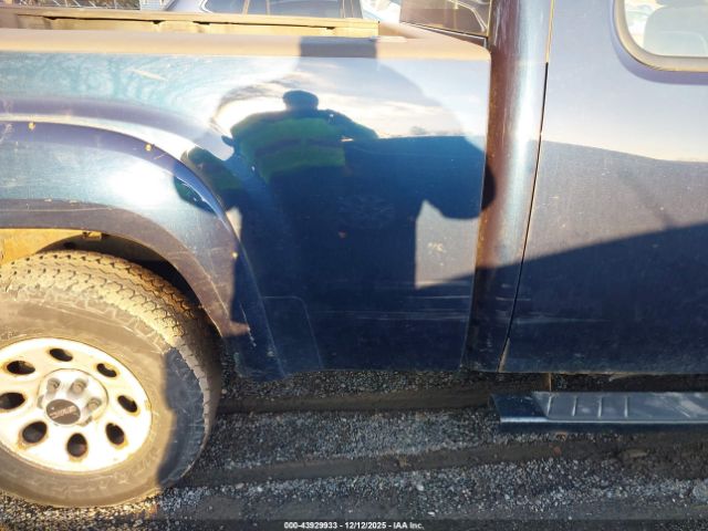 GMC Sierra 1500 Work Truck Image 12