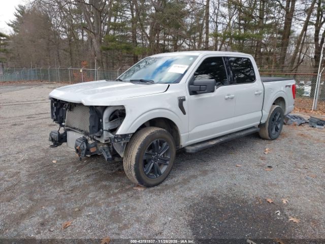 Ford F-150 Xlt Image 12