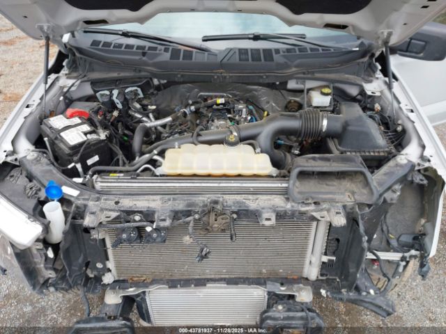 Ford F-150 Xlt Image 2