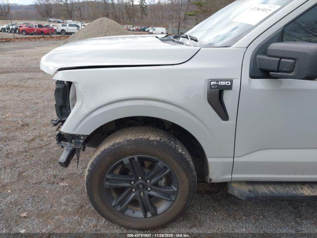 Ford F-150 Xlt Image 7