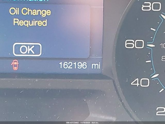 Ford Explorer Image 12