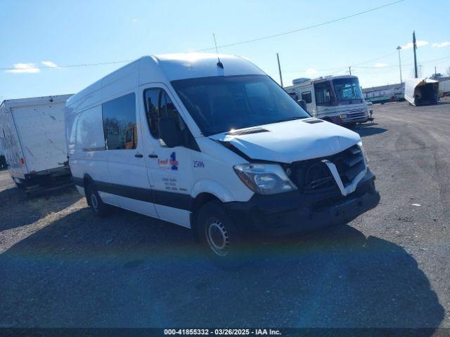  Salvage Mercedes-Benz Sprinter 2500