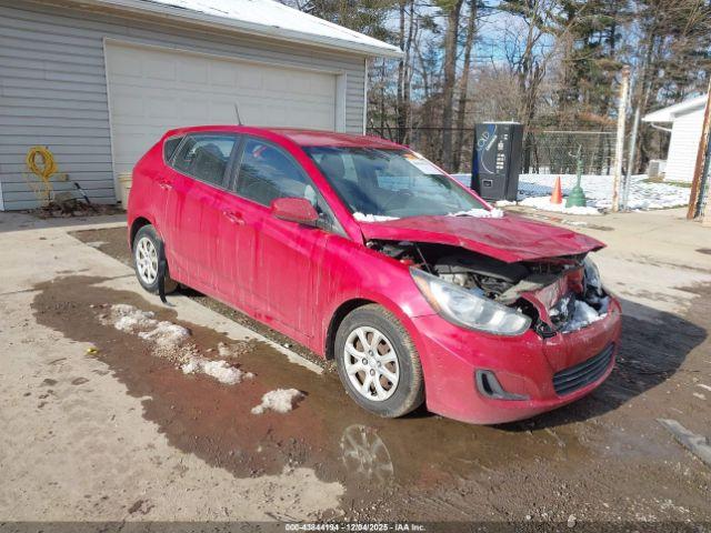  Salvage Hyundai ACCENT