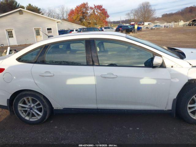 Ford Focus Se Image 7