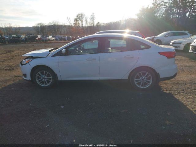 Ford Focus Se Image 6