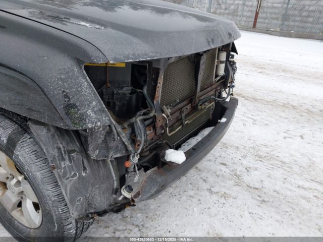 Nissan Xterra S Image 15