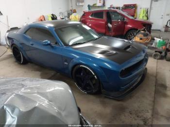  Salvage Dodge Challenger