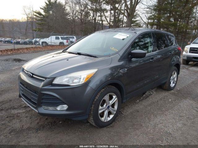 Ford Escape Se Image 8