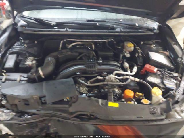 Subaru Crosstrek 2.0i Limited Image 12