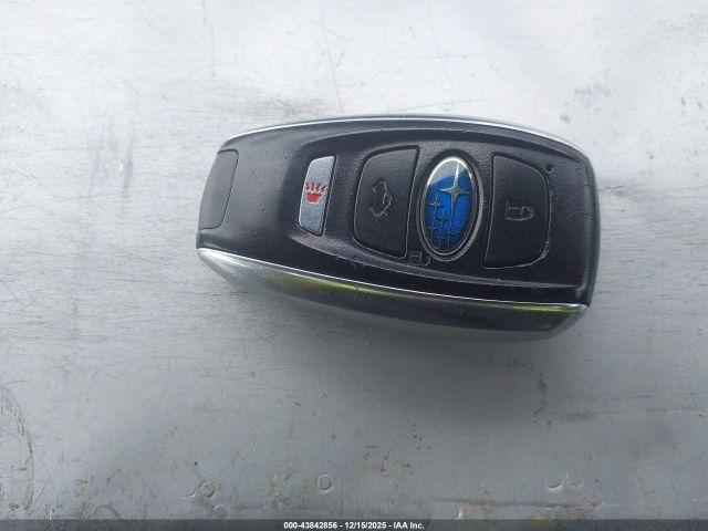 Subaru Crosstrek 2.0i Limited Image 17