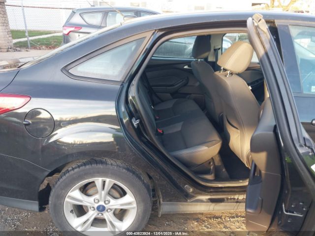 Ford Focus Se Image 14