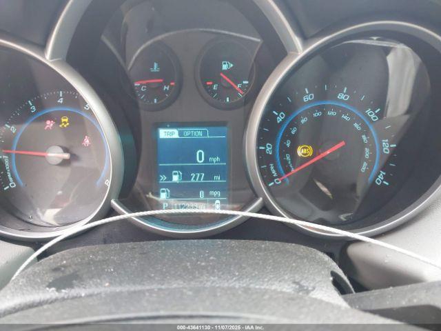 Chevrolet Cruze Ls Auto Image 6