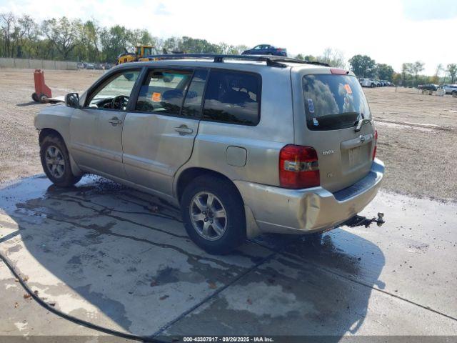 Toyota Highlander V6 Image 8