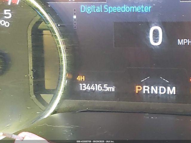 Ford F-250 Platinum Image 14