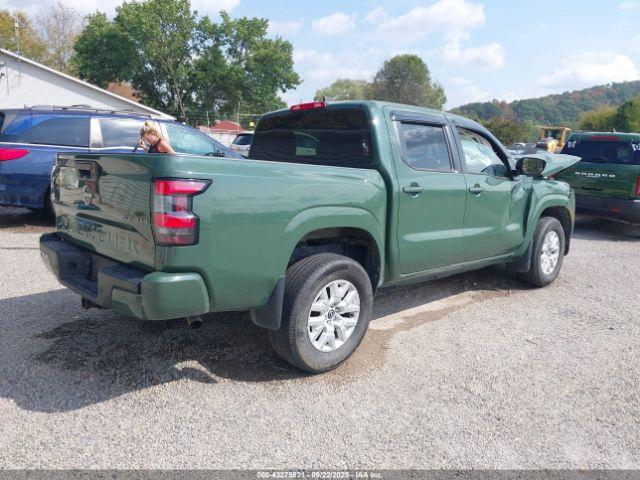 Nissan Frontier Sv 4x4 Image 4