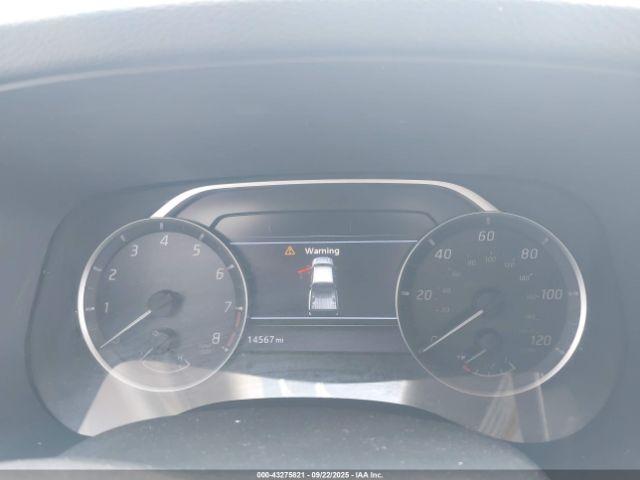 Nissan Frontier Sv 4x4 Image 5