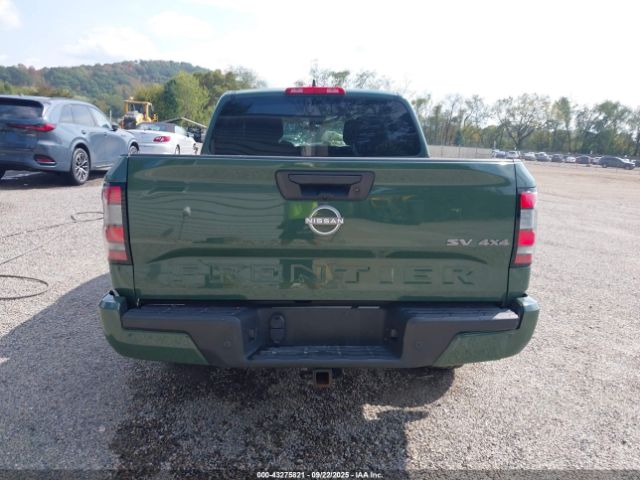 Nissan Frontier Sv 4x4 Image 16