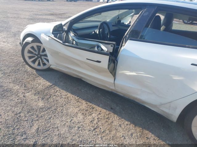 Tesla Model 3 Long Range Dual Motor All-wheel Drive Image 8