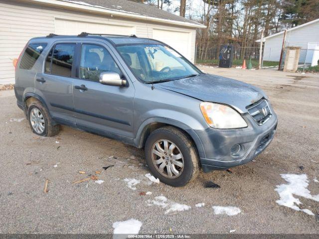  Salvage Honda CR-V