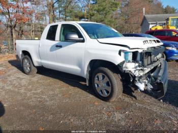  Salvage Toyota Tundra