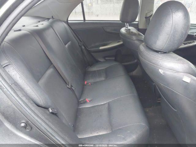 Toyota Corolla S Image 13