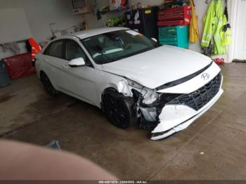  Salvage Hyundai ELANTRA