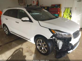  Salvage Kia Sorento