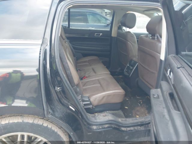 Lincoln MKT Ecoboost Image 12