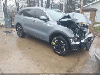  Salvage Kia Sorento